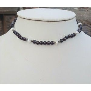Sterling silver Garnet and pearl beaded necklace. 14 to 16 inches long, gemstone